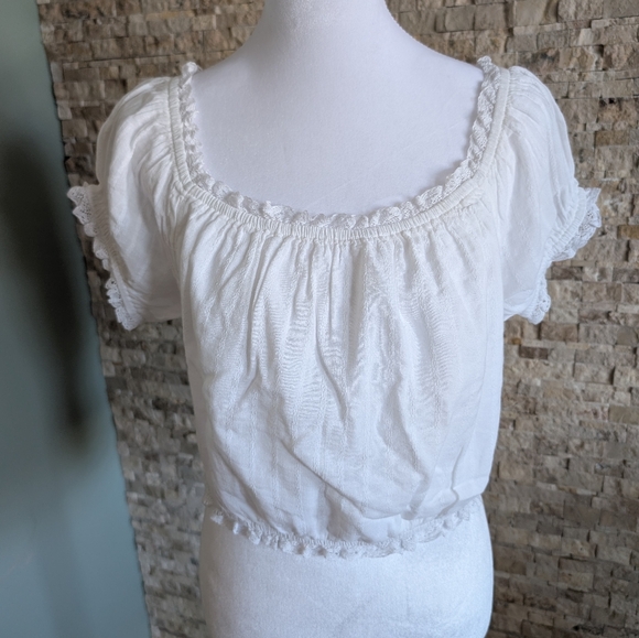 American Eagle Outfitters Tops - Coquette Cottage White Lace Trim Puff Sleeve Crop Top Blouse Cotton M
